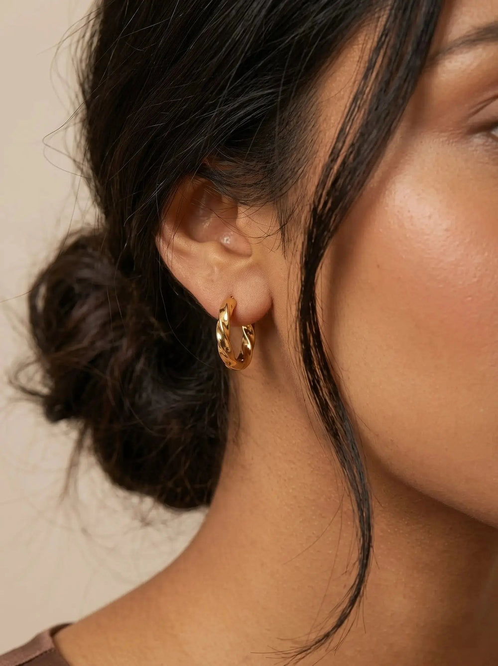 Chunky Oval Hoop Earrings - PVD Titanium Steel - Gold
