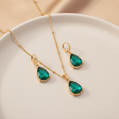 Emerald Green Teardrop Earrings & Necklace Set in Alloy
