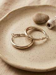 Classic Round Hoop Earrings – Stylish Minimal Jewelry for Women