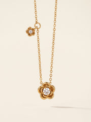 Gold Flower Pendant Necklace – Dainty Floral Charm