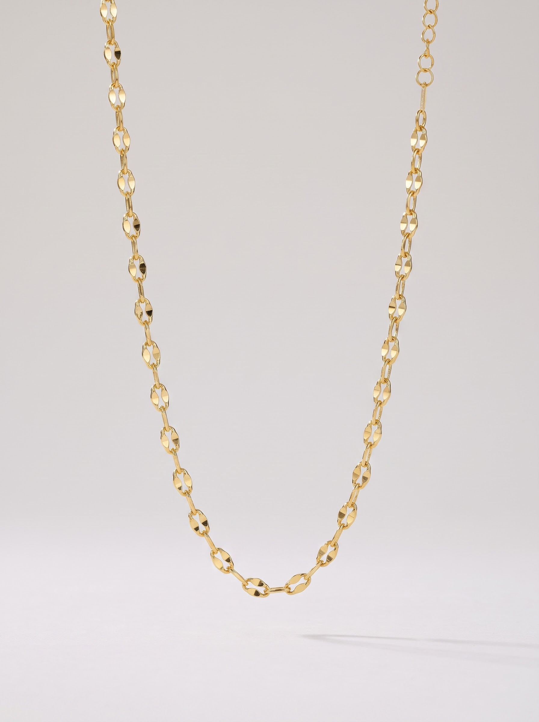 Dainty Gold Cable Chain Necklace – Minimalist
