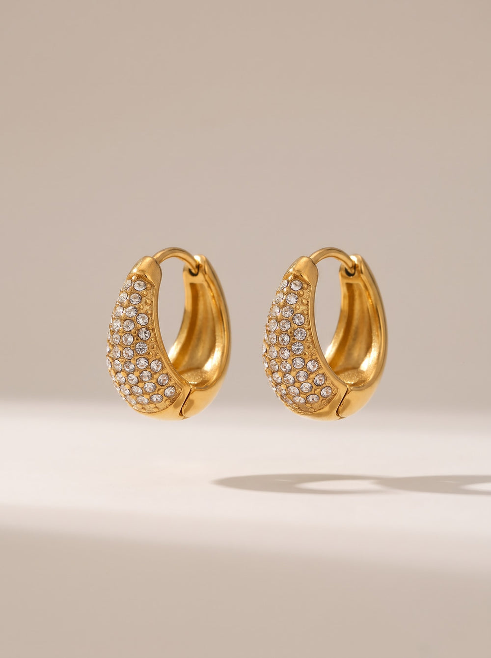 Gold Chunky Hoop Earrings – Bold 18K Huggie