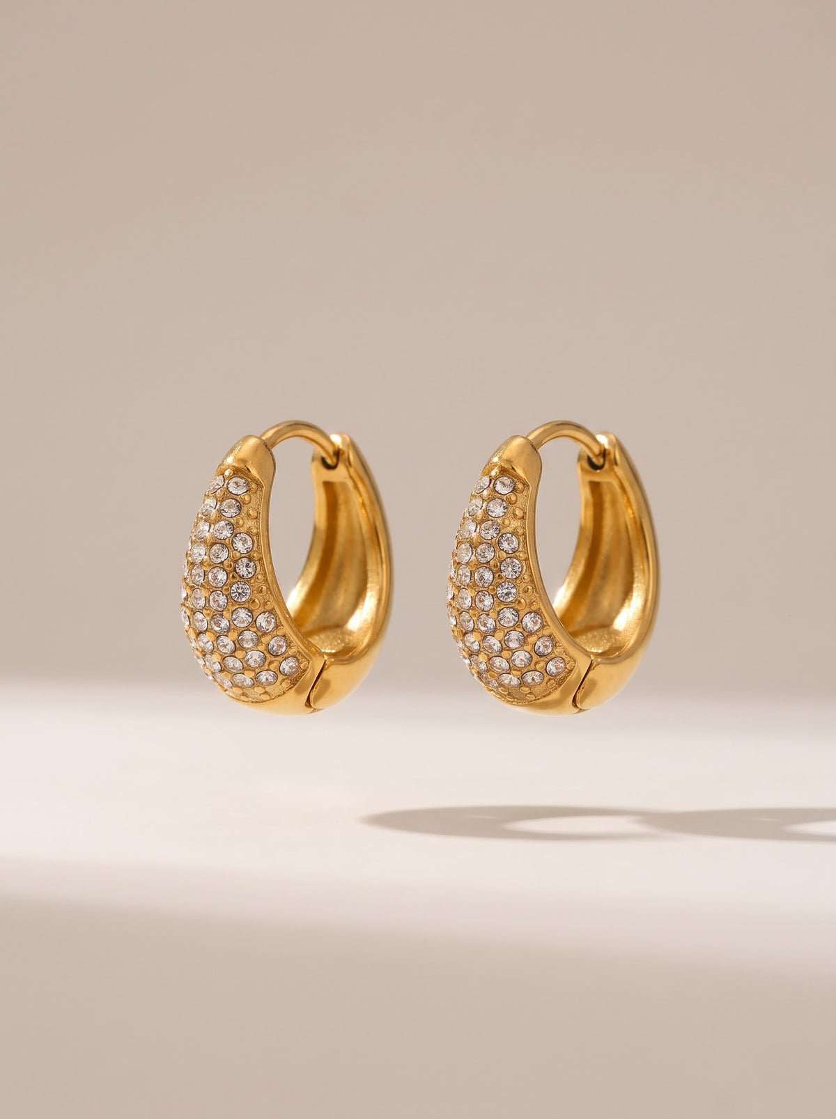 Gold Chunky Hoop Earrings – Bold 18K Huggie