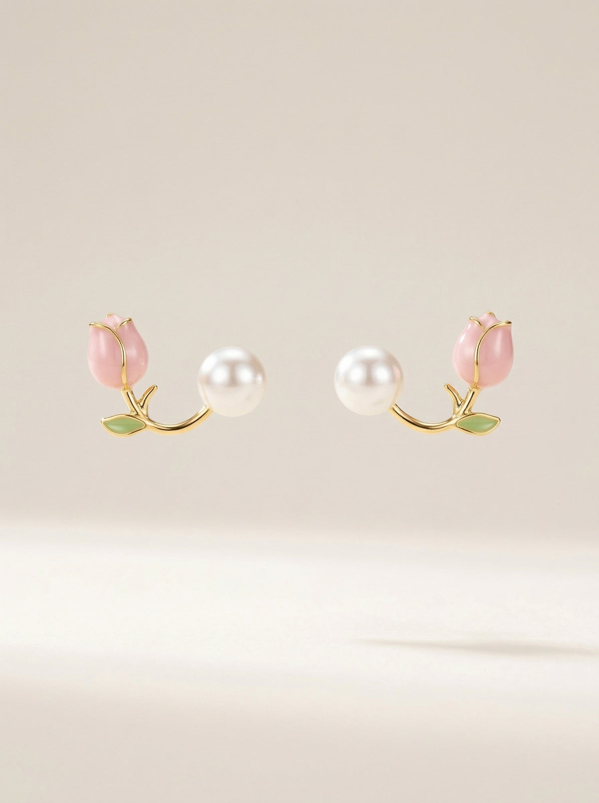 S925 Silver Pearl Stud Earrings with Floral Leaf Enamel Detail