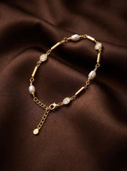 Gold Pearl Beaded Bracelet with Zircon Charm – Handmade