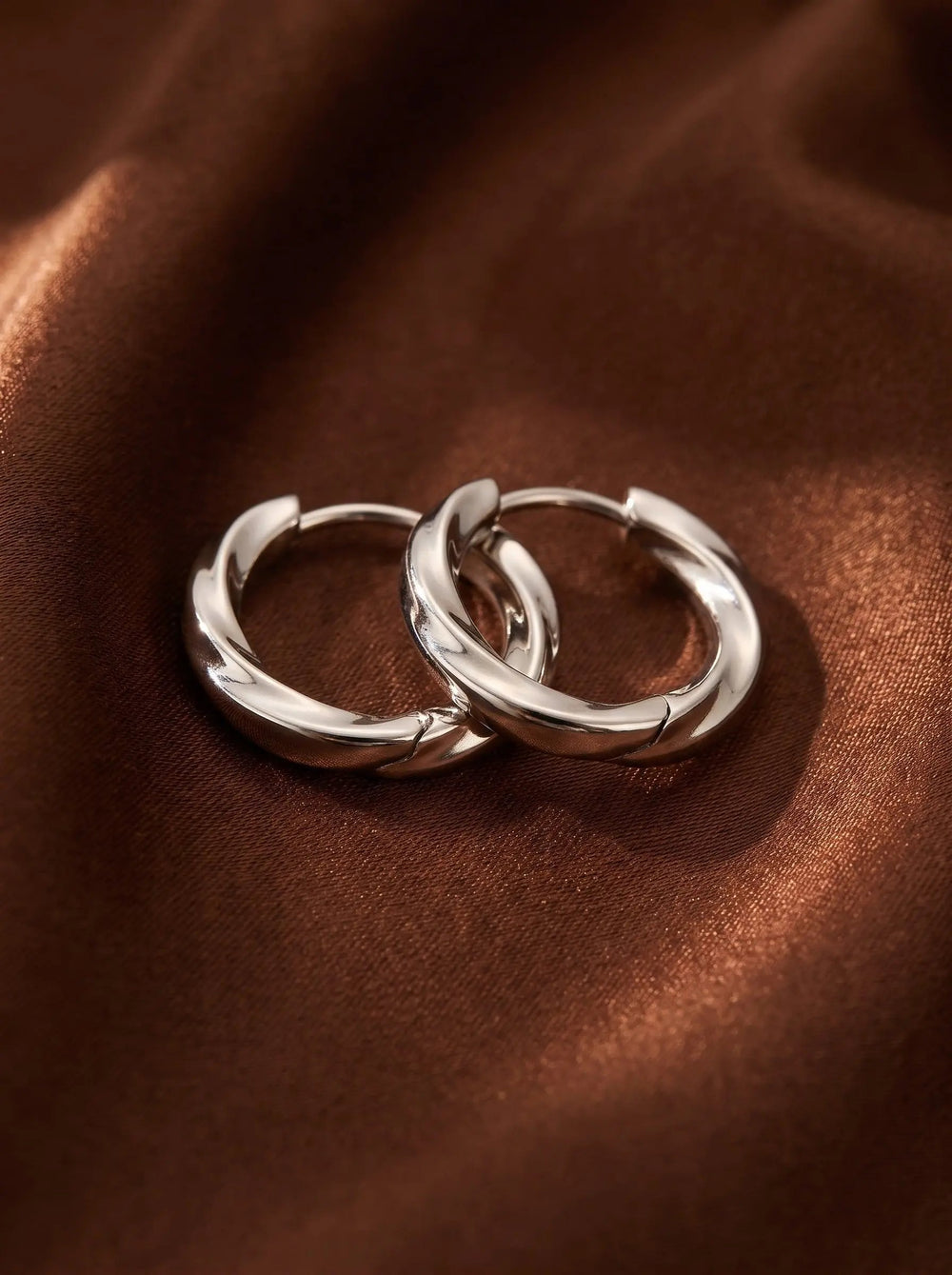 Chunky Oval Hoop Earrings - PVD Titanium Steel - Silver