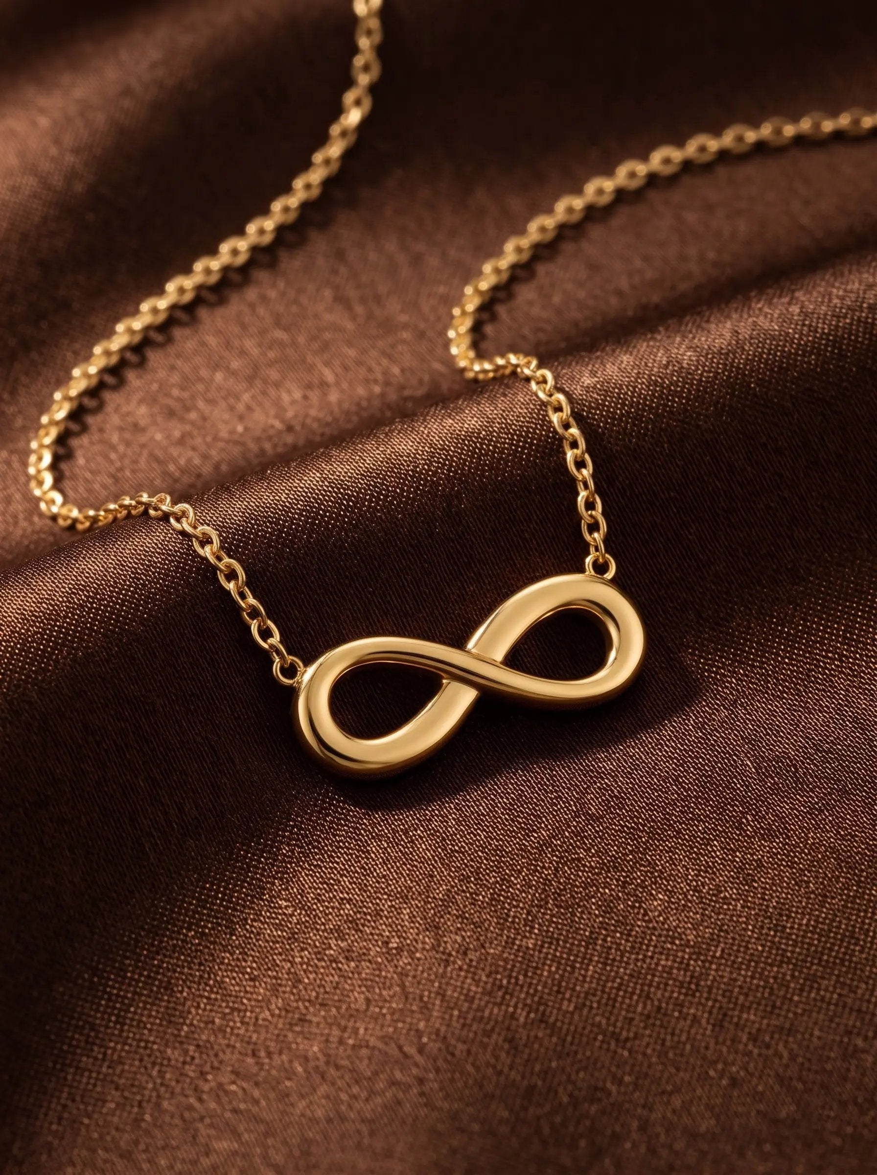 8-shaped Gold