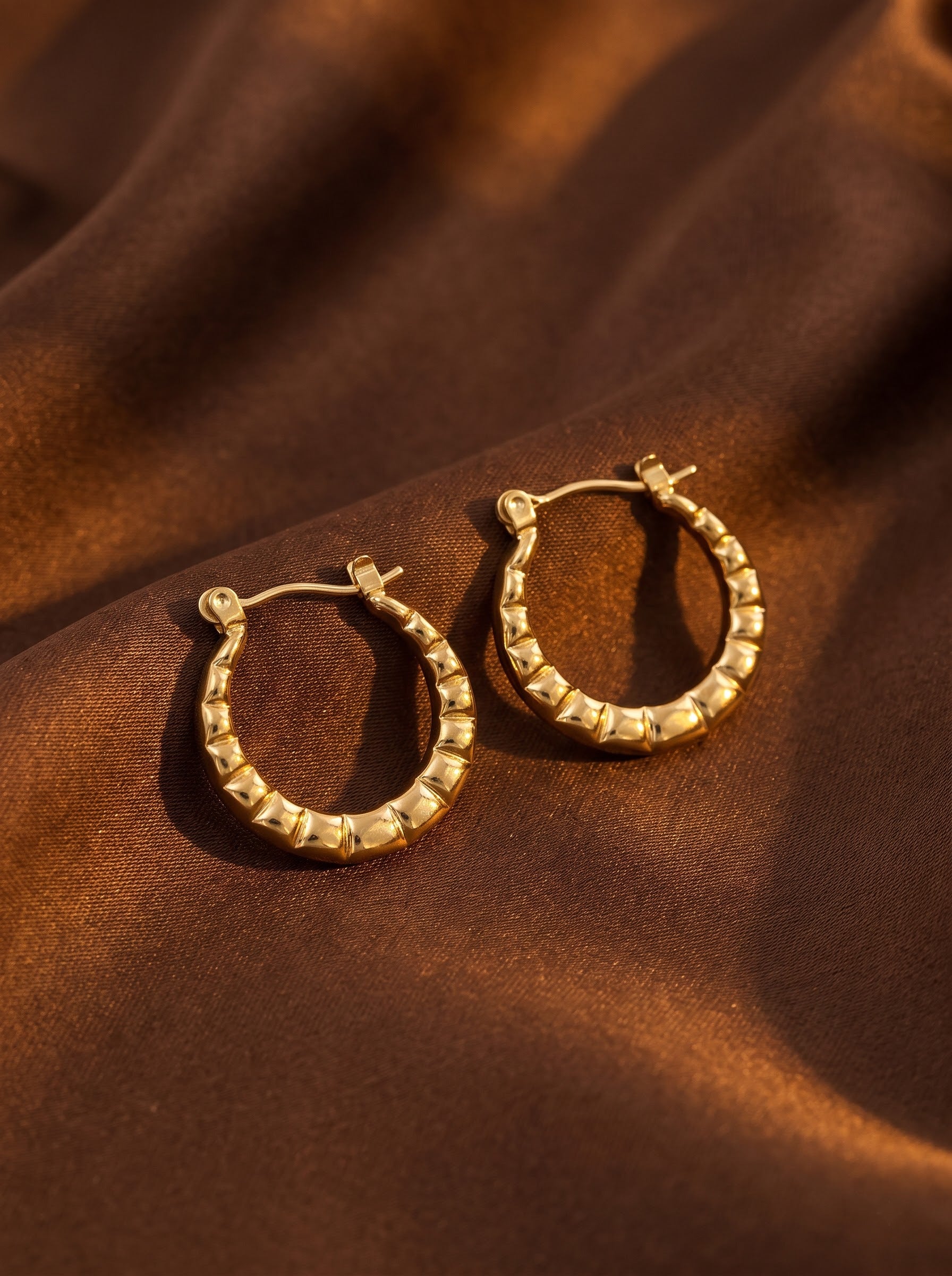 Gold Geometric Hoop Earrings – Waterproof Steel