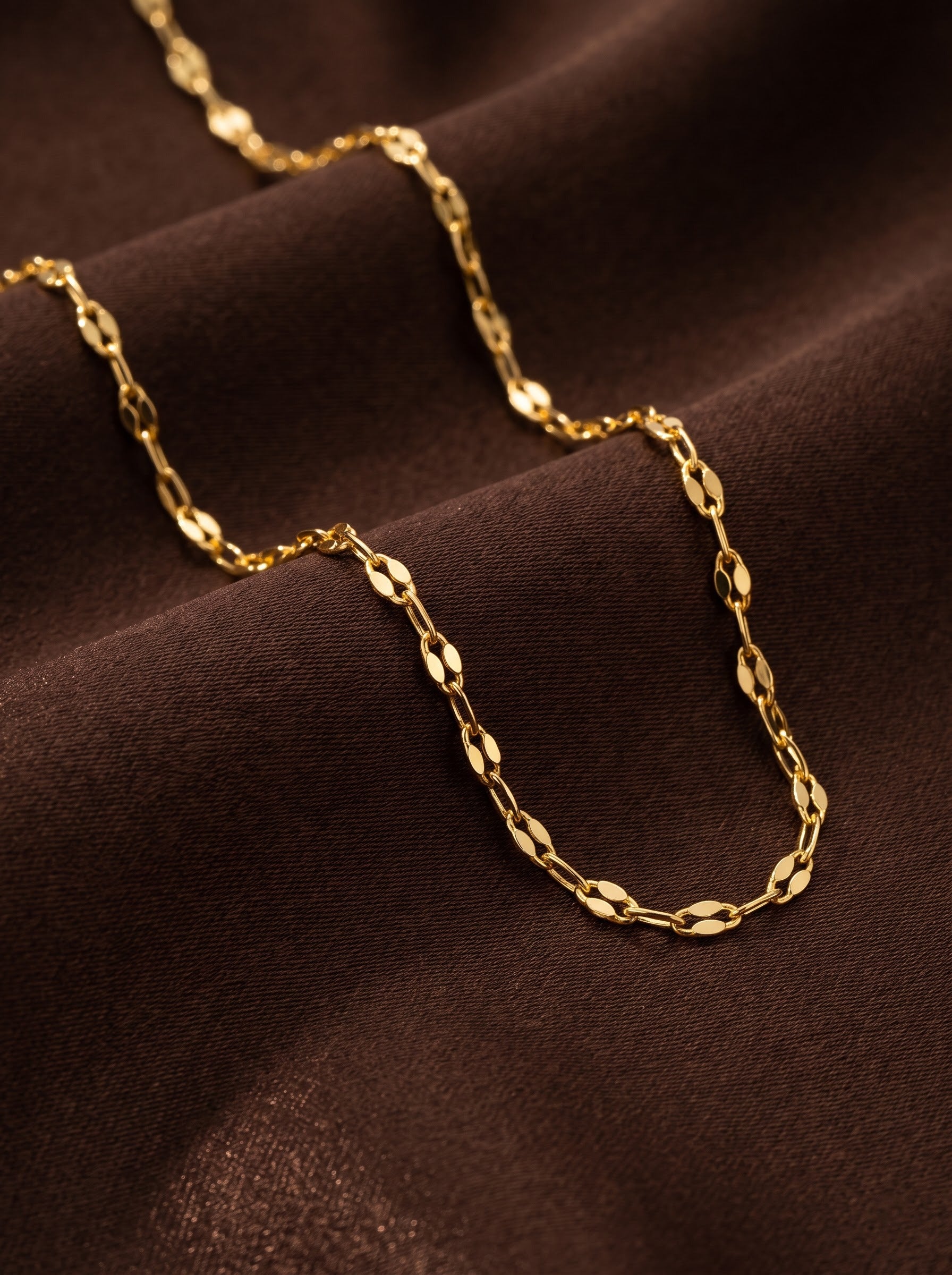 Dainty Gold Cable Chain Necklace – Minimalist