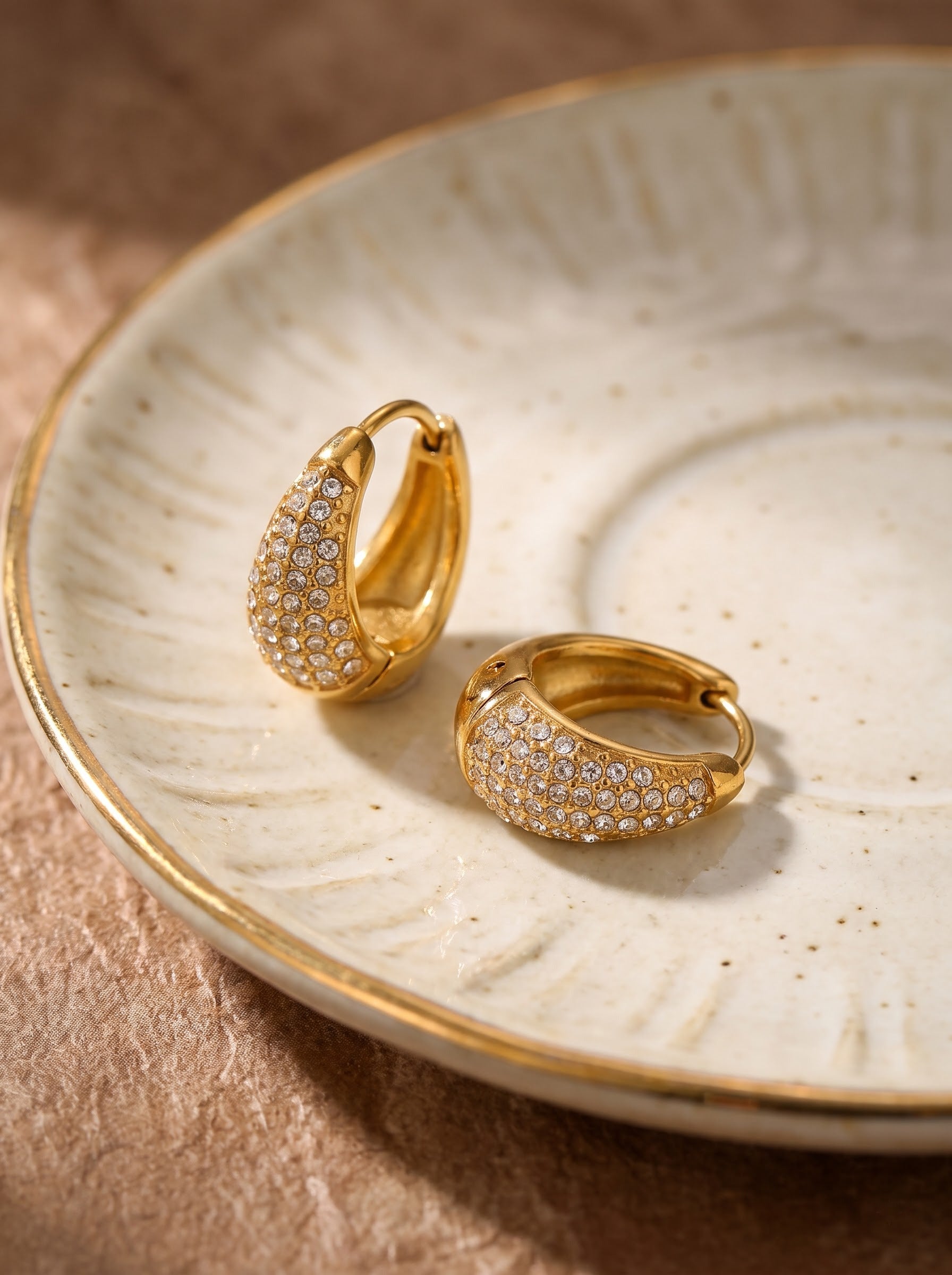 Gold Chunky Hoop Earrings – Bold 18K Huggie
