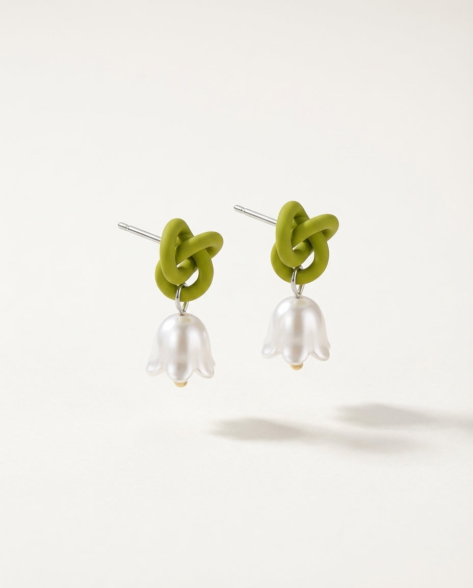 S925 Silver Needle Green & White Floral Knot Drop Earrings