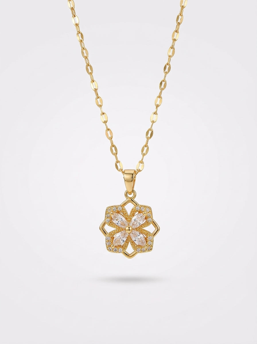 Four-Leaf Clover Necklace in 18K Gold with Rotating Clover & Zircon