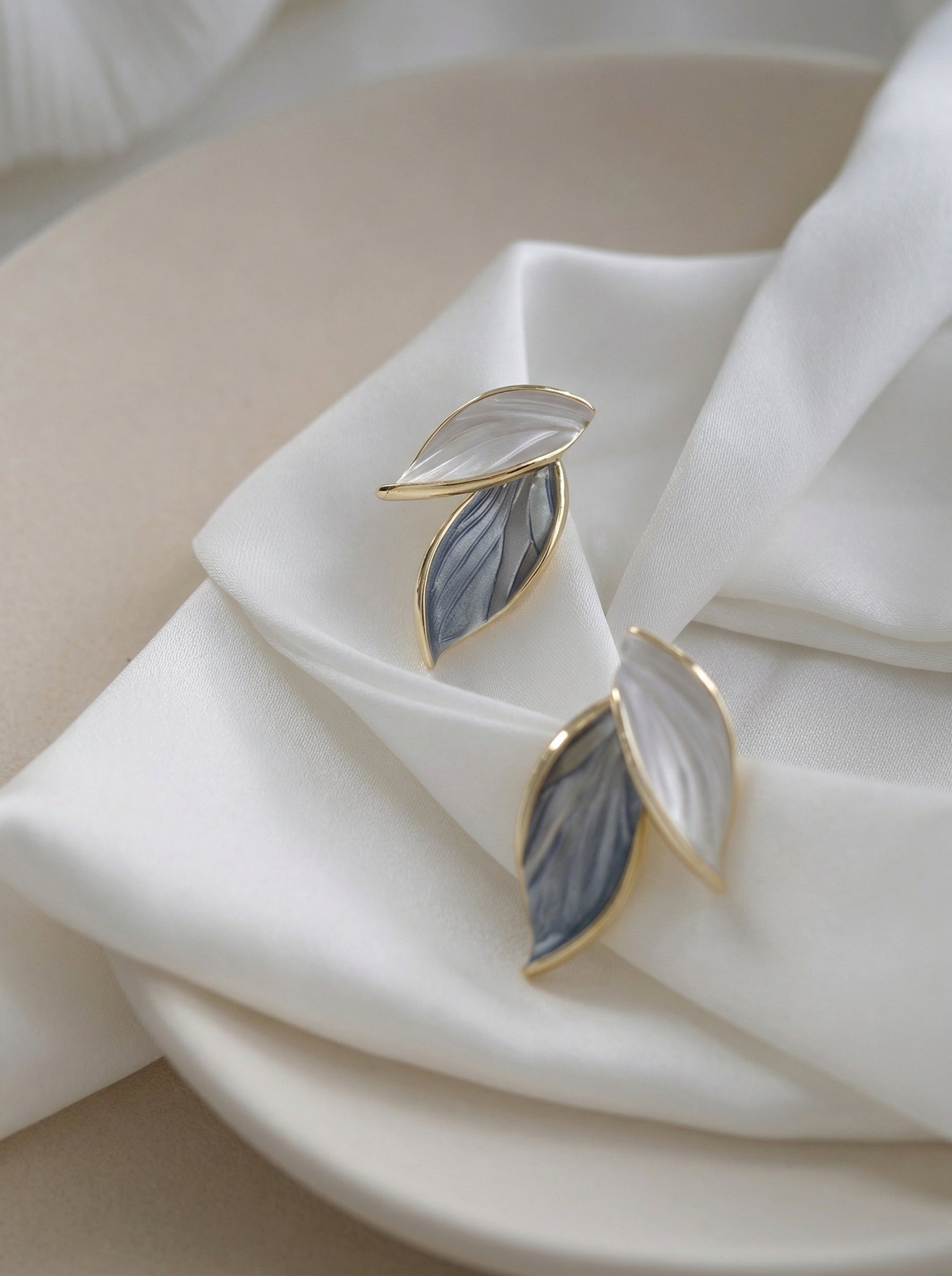 Gold-Tone Alloy Floral Bow Knot Drop Earrings