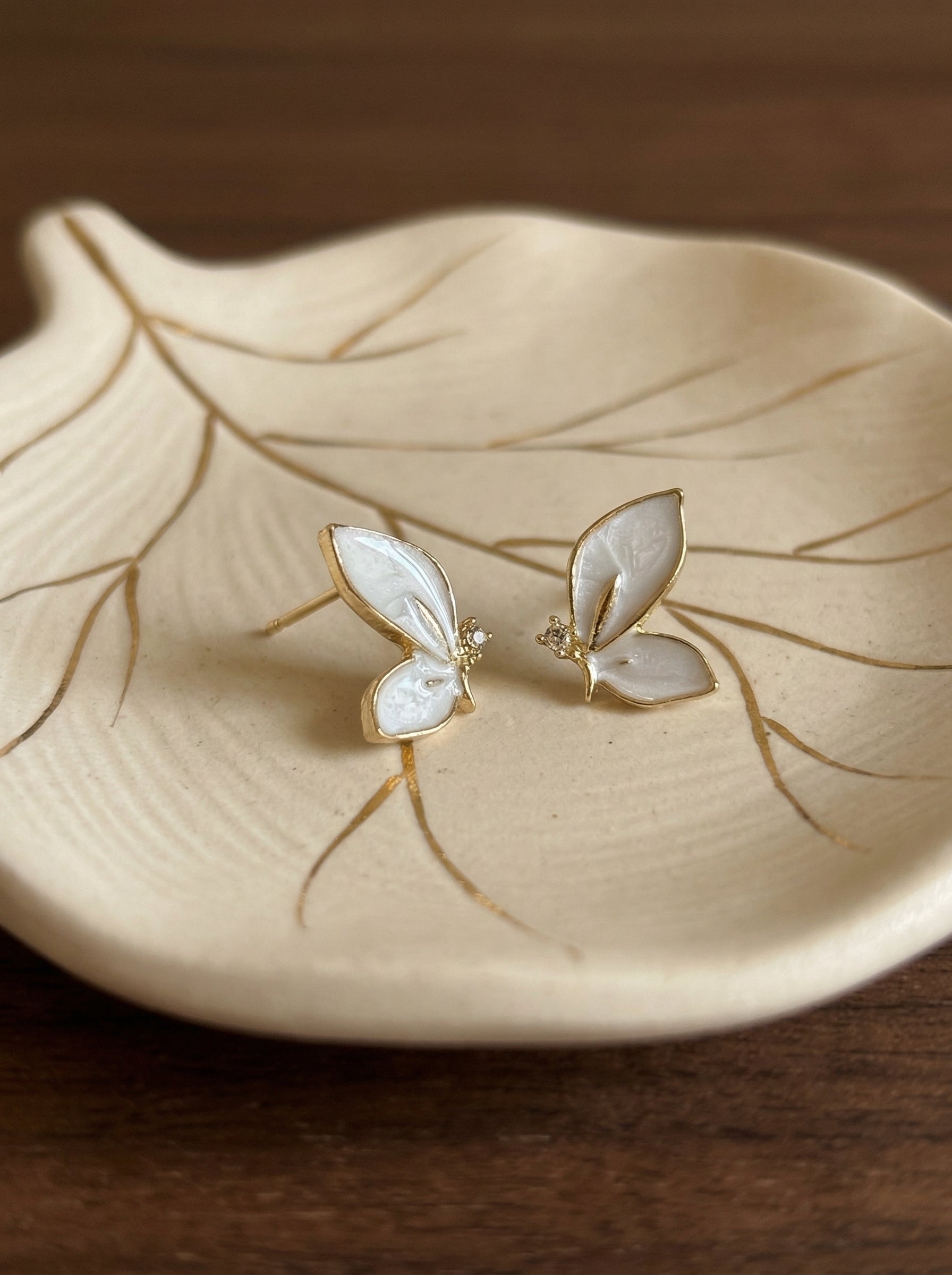 S925 Silver Pearl Butterfly Knot Stud Earrings