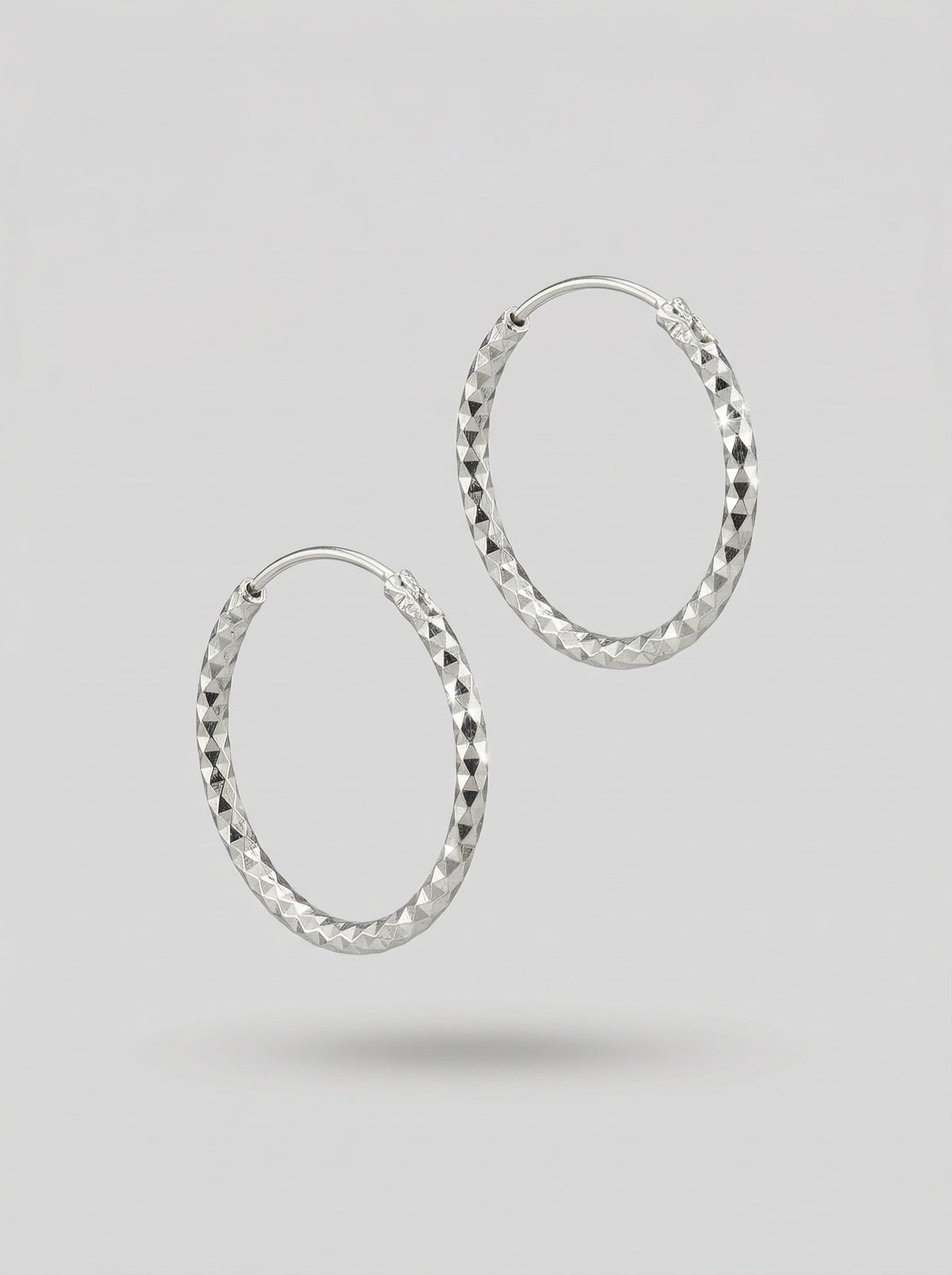 Diamond Cut Silver Hoop Earrings – Minimal Textured Everyday Jewelry for Women