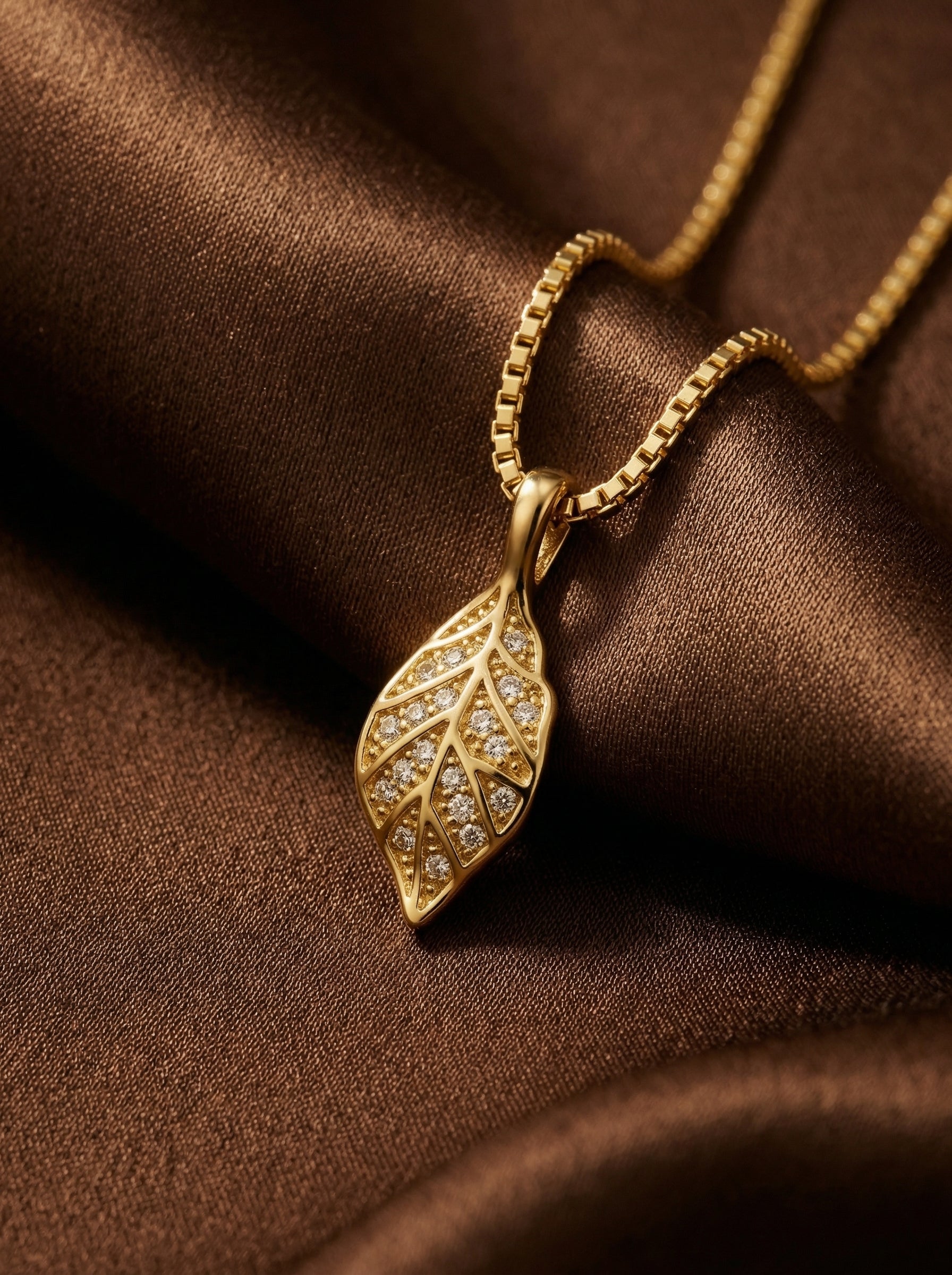 Golden Leaf Pendant Necklace in Alloy Titanium Steel Box Chain