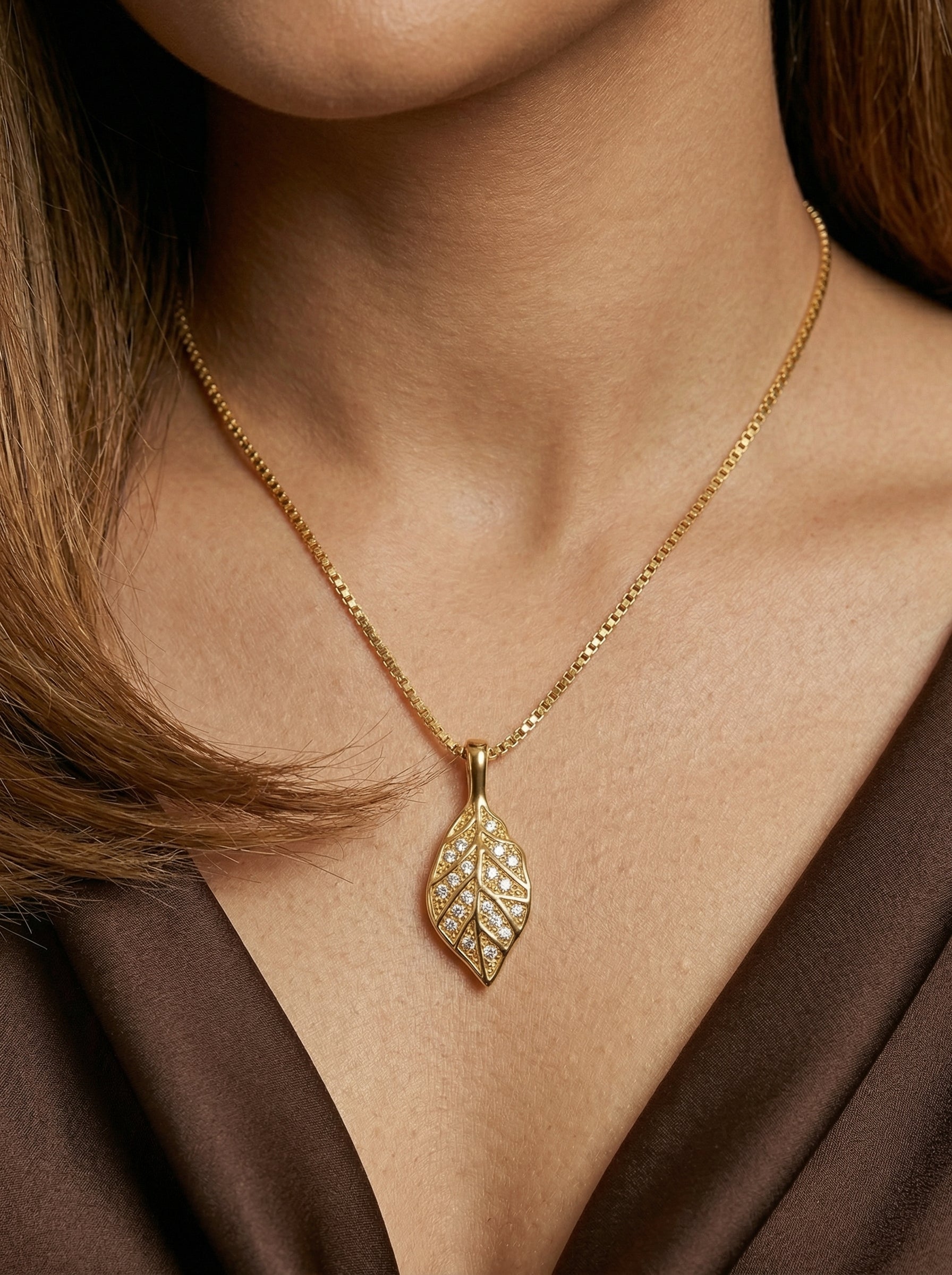 Golden Leaf Pendant Necklace in Alloy Titanium Steel Box Chain