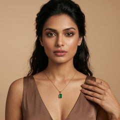 Lvzuan Gold-Plated Stainless Steel Necklace with Green Stone
