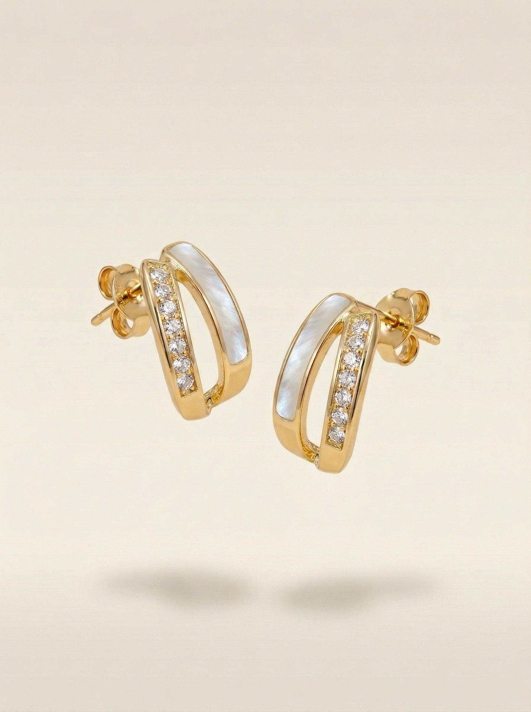 S925 Silver Gold-Plated Oval Pearl Stud Earrings