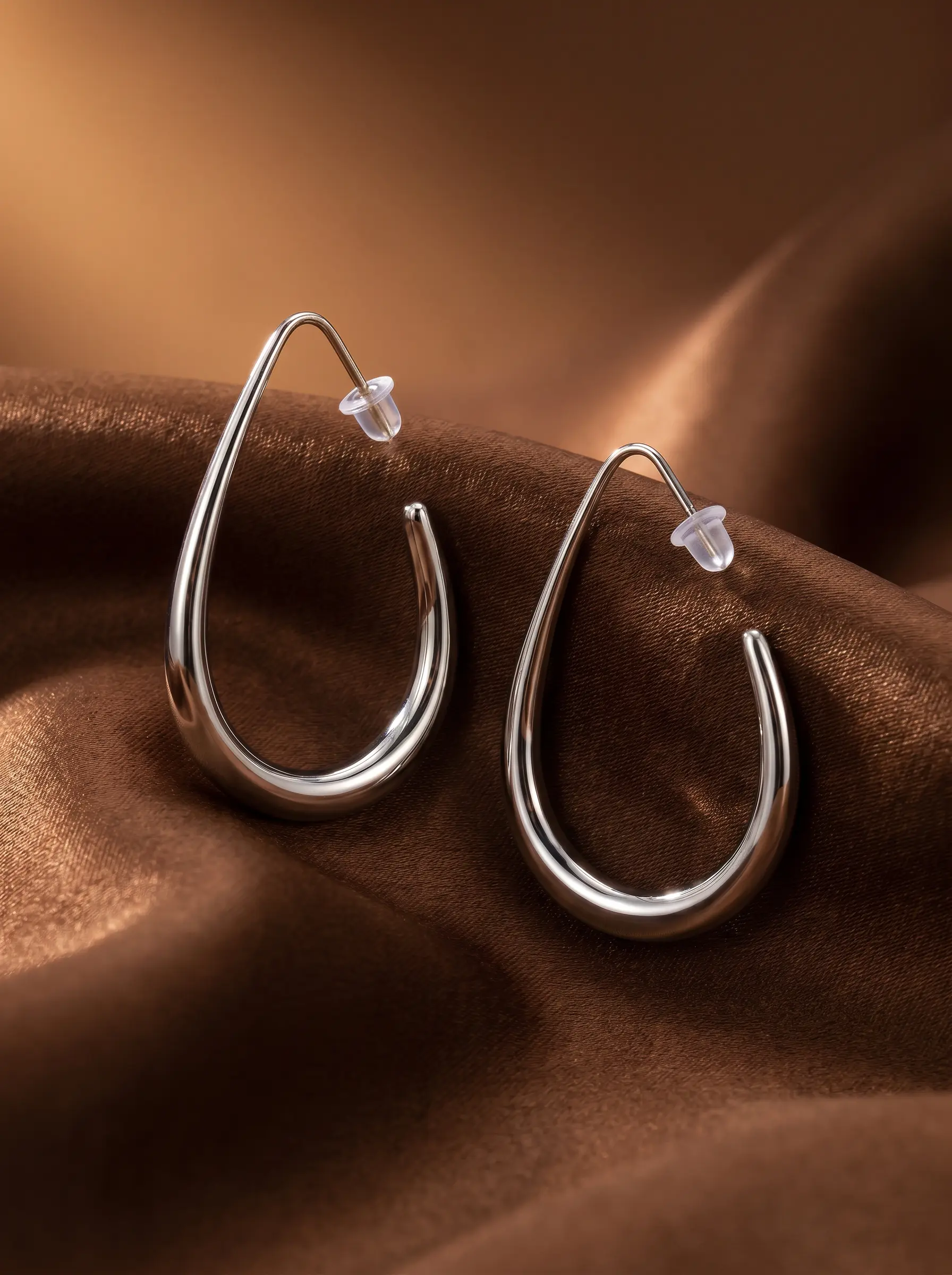 Geometric Oval Hoop Earrings – 316L Stainless Steel PVD